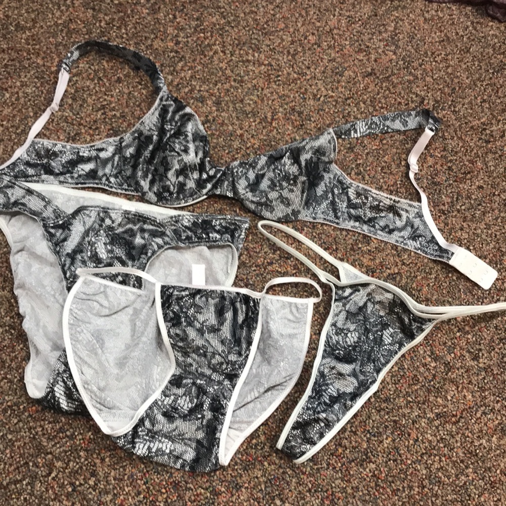 Satin Victoria’s Secret collectors set